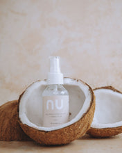 Load image into Gallery viewer, The best face mist with Hyaluronic Acid to maintain all day long lasting hydration. 
